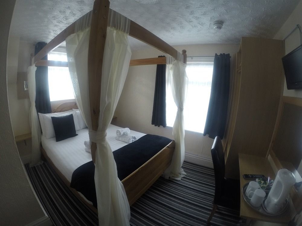 Happy Return Hotel Blackpool Buitenkant foto